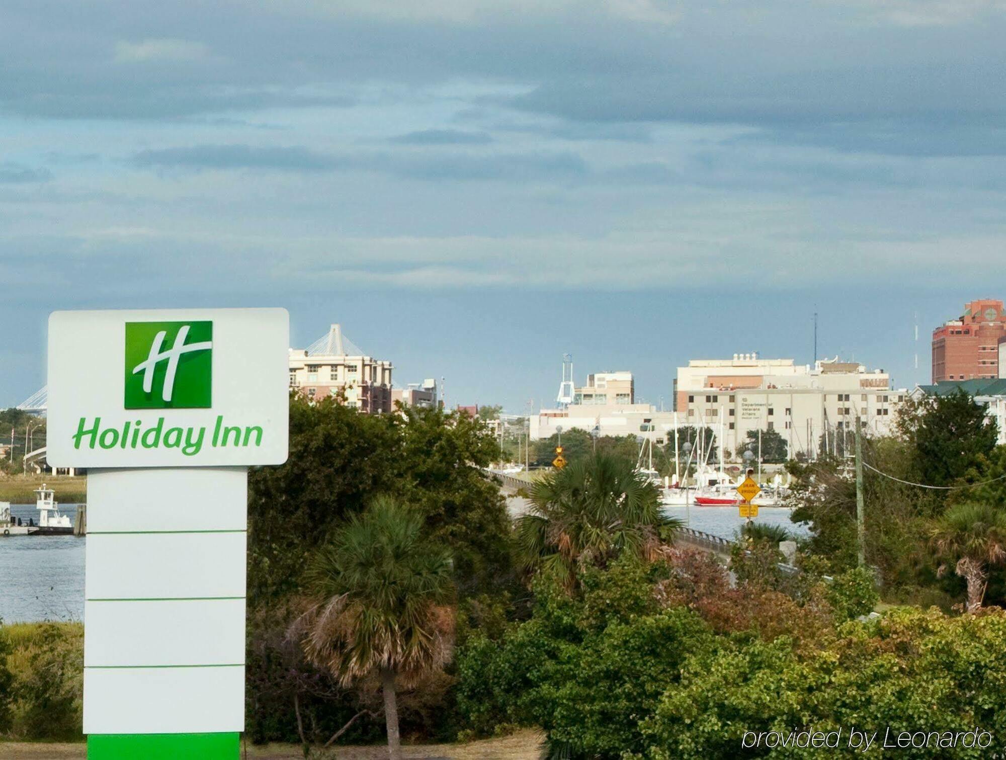 Holiday Inn Charleston-Riverview, An Ihg Hotel Экстерьер фото